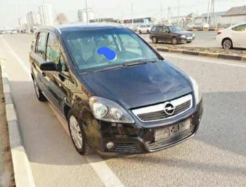 Лобовое стекло от Opel Zafira B